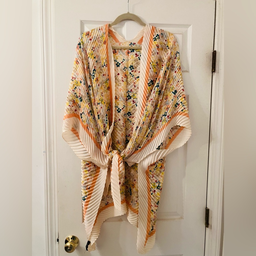 NWT Banana Republic pleated cover up. Perfect for dresses, tanks and beach days